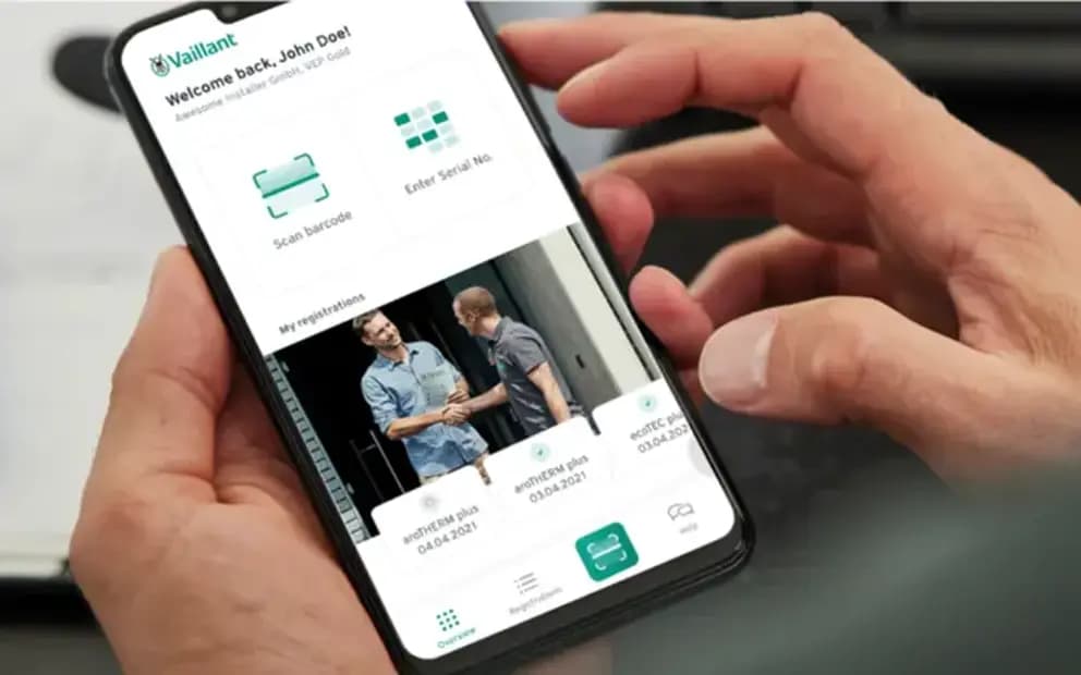 Instalatori care lucrează